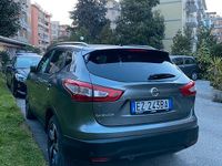 Usata Nissan Qashqai N-Connecta 163 CV (119 kW) 2015 Grigio SUV