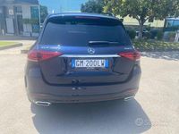 Usata Mercedes GLE400 Premium Plus 330 CV (242 kW) 2023 Blu SUV