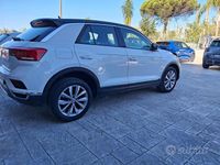 Usata VW T-Roc 116 CV (85 kW) 2019 Bianco SUV
