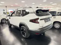 Nuova Dacia Bigster Extreme 155 CV (114 kW) 2026 Bianco SUV