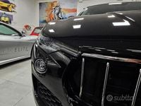Usata Maserati Levante 275 CV (202 kW) 2017 Nero SUV