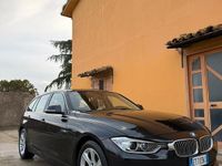 Usata BMW 320 184 CV (135 kW) 2013 Nero Station wagon