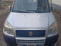 Usata Fiat Doblò 84 CV (61 kW) 2009 Grigio Monovolume