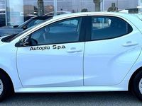 Usata Mazda 2 116 CV (85 kW) 2024 Lunar white Utilitaria