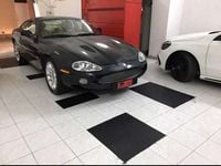 Usata Jaguar XKR 363 CV (266 kW) 2001 Nero Coupé
