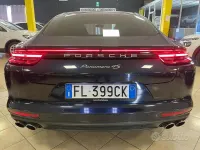 Usata Porsche Panamera 439 CV (322 kW) 2017 Bluazzurro Utilitaria