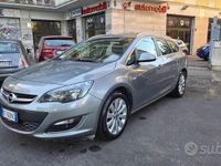 Usata Opel Astra Cosmo 140 CV (102 kW) 2014 Grigio Station wagon