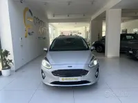 Usata Ford Fiesta Titanium 86 CV (63 kW) 2020 Grigio metallizzato Utilitaria