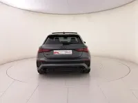Usata Audi RS3 Sportback Ambiente 400 CV (294 kW) 2023 Grigio daytona perla Utilitaria