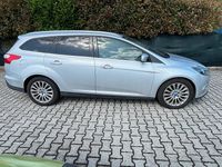 Käytetty Ford Focus Titanium 115 HP (84 kW) 2011 Harmaa Farmari