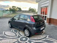 Usata Fiat Punto Street 75 CV (55 kW) 2015 Grigio Berlina