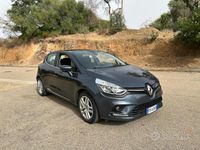 Usata Renault Clio IV 75 CV (55 kW) 2017 Blu Utilitaria