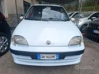 Occasion Fiat 600 Active 54 ch (39 kW) 2008 Bleue Citadine