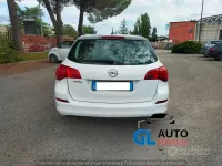 Usata Opel Astra 100 CV (73 kW) 2012 Grigio Station wagon