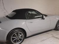 Usata Mazda MX5 132 CV (97 kW) 2025 Grigio Cabrio