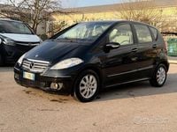 Usata Mercedes A180 Avantgarde 108 CV (79 kW) 2005 Nero Berlina