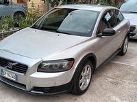 Usata Volvo C30 109 CV (80 kW) 2008 Grigio Utilitaria