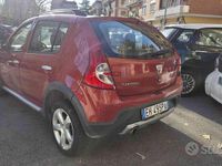 Usata Dacia Sandero Stepway 85 CV (62 kW) 2011 Bronzo Berlina