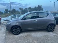 usata Lancia Ypsilon 1.0 BENZINA/HYBRID GOLD PLUS