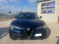 Usata Alfa Romeo Stelvio 181 CV (133 kW) 2017 Blu SUV