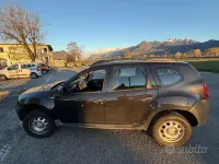 Usata Dacia Duster 105 CV (77 kW) 2012 Nero SUV
