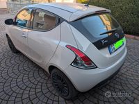 Usata Lancia Ypsilon 69 CV (50 kW) 2021 Utilitaria