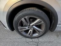 Usata VW Tiguan R-line 150 CV (110 kW) 2020 Grigio SUV