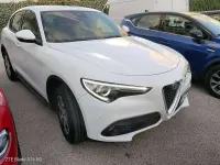 Usata Alfa Romeo Stelvio Business 190 CV (139 kW) 2023 Bianco SUV