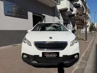 Usata Peugeot 2008 Allure 82 CV (60 kW) 2015 Bianco SUV
