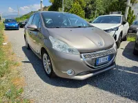 Usata Peugeot 208 Active 82 CV (60 kW) 2012 Utilitaria