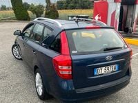 Usata Kia Ceed 115 CV (84 kW) 2009 Blu Utilitaria