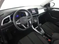 Usata VW T-Roc Life 110 CV (80 kW) 2024 Nero perla SUV