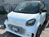 Usata Smart ForTwo Electric Drive Prime 60 kW (82 CV) 2021 Cabrio
