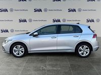 Usata VW Golf VIII Life 110 CV (80 kW) 2023 Argento Berlina