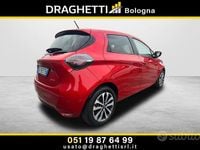 Usata Renault Zoe Life 80 kW (109 CV) 2021 Rosso Utilitaria