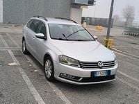 Usata VW Passat 140 CV (102 kW) 2011 Grigio Station wagon