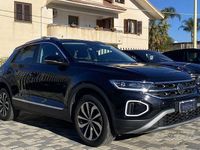 Usata VW T-Roc Style 150 CV (110 kW) 2024 Nero SUV