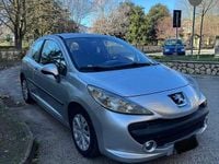 Usata Peugeot 207 90 CV (66 kW) 2006 Gray Berlina