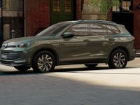 Usata VW Tiguan Edition 204 CV (150 kW) 2025 Velvet green metallizzato SUV