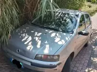 Usata Fiat Punto 60 CV (44 kW) 2002 Grigio Utilitaria
