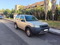 Usata Land Rover Freelander 111 CV (81 kW) 2001 Grigio SUV