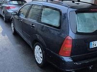 Usata Ford Focus 100 CV (73 kW) 2001 Blu Station wagon