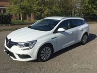 Usata Renault Mégane IV 90 CV (66 kW) 2019 Bianco Berlina