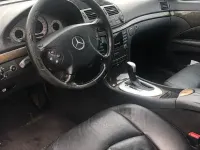 Usata Mercedes E270 Avantgarde 177 CV (130 kW) 2004 Grigio Berlina