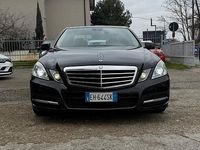 Usata Mercedes E250 Avantgarde 203 CV (149 kW) 2011 Nero Berlina