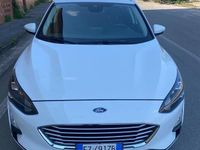 Usata Ford Focus 120 CV (88 kW) 2020 Bianco Station wagon