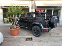 Usata Jeep Wrangler Unlimited Sahara 177 CV (130 kW) 2008 Nero SUV