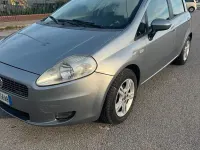 Usata Fiat Grande Punto 75 CV (55 kW) 2007 Grigio Utilitaria