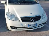 Usata Mercedes A180 Style 116 CV (85 kW) 2011 Bianco Utilitaria