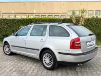 Begagnad Skoda Octavia 105 HK (77 kW) 2008 Grå Kombi
